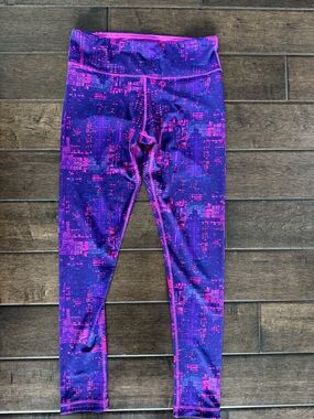 ❤️3/$30 90 NWT Degree by Reflex Reversible High-Rise Tights Purple to Pink M